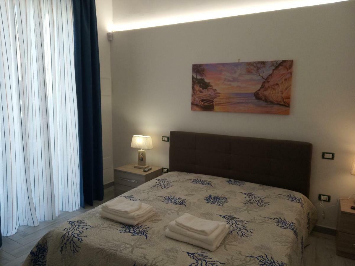 Acquazzurra Affittacamere Torre Lapillo Extérieur photo